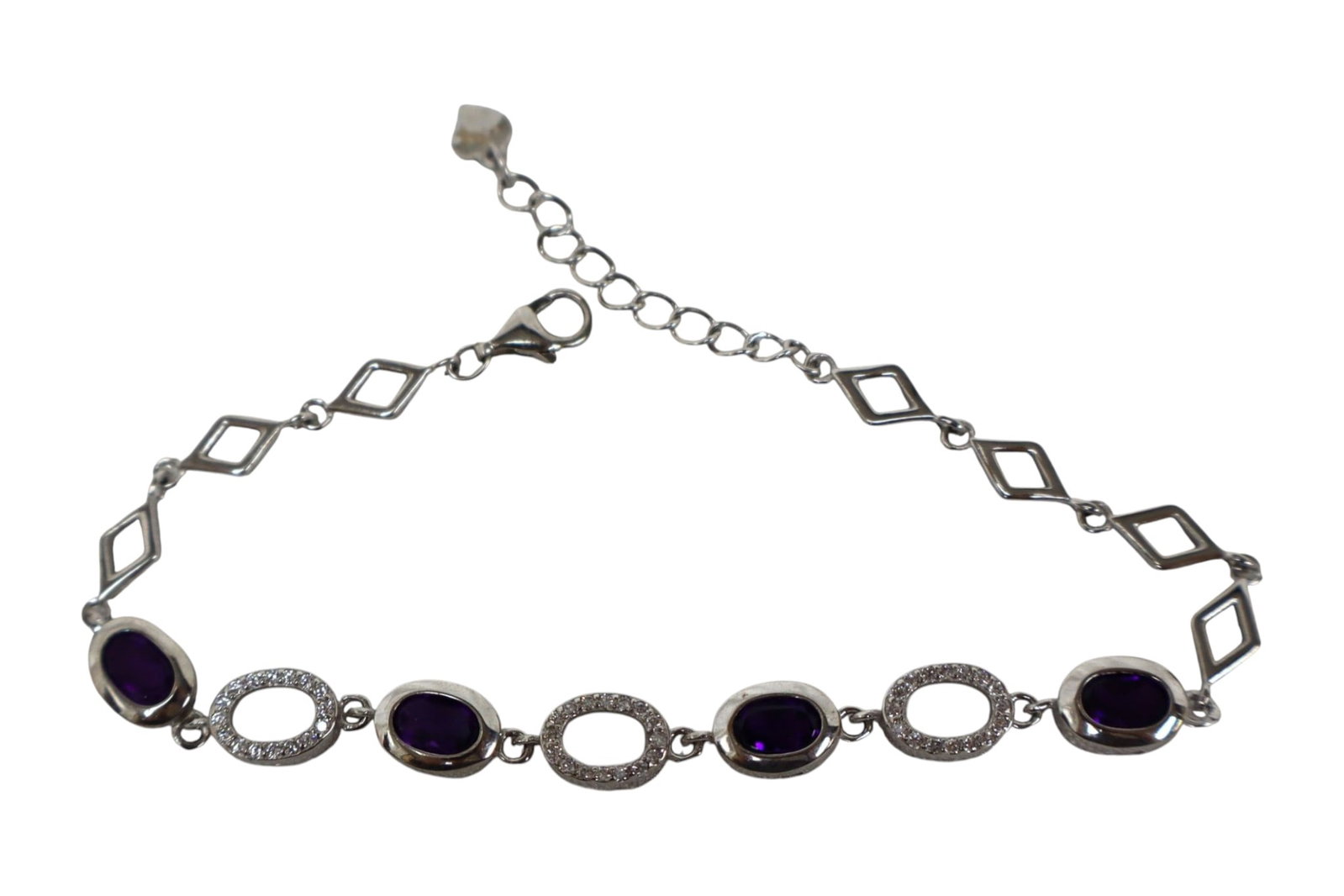 3.62ct amethyst white sapphire SS bracelet: 3.62ct amethyst .15ct white sapphire sterling silver bracelet largest 6 to 8" adjustable