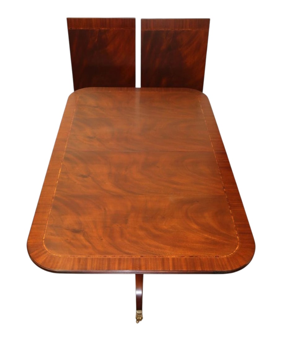 Beautiful Henkel Harris dbl pedestal dining table (1 of 13)