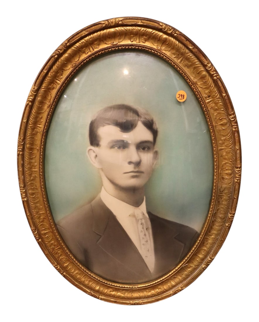 Antique oval convex glass portrait in frame (1 of 3)