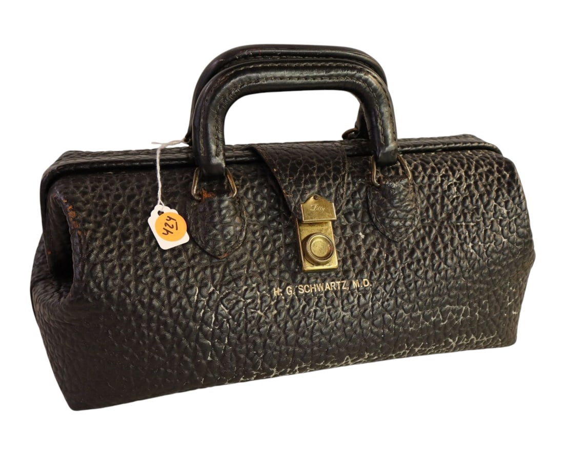 Antique Lilly Leather Doctors Bag HG Schwartz MD 14 (1 of 8)