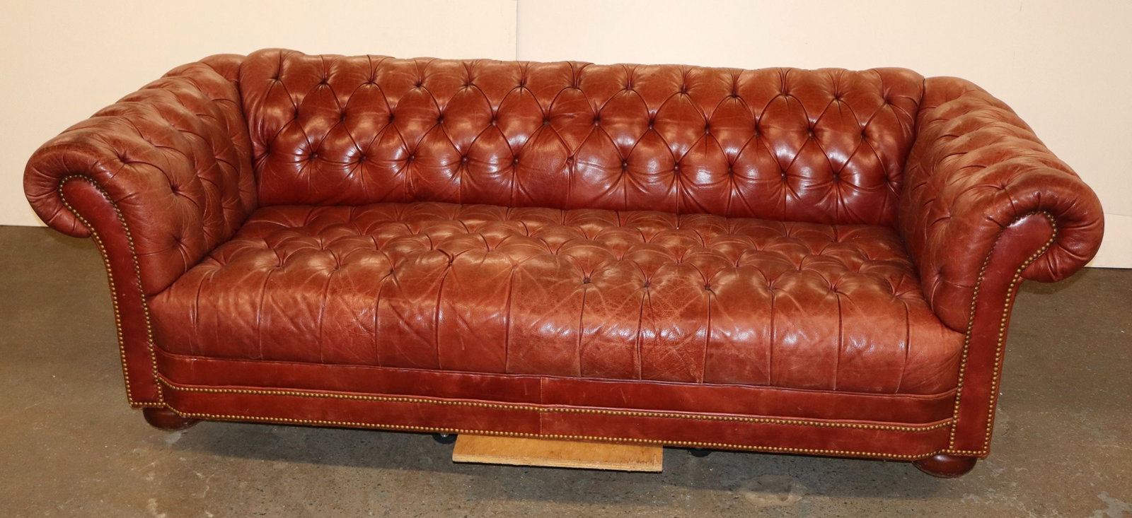 Chesterfield style button tuft leather even arm sofa (1 of 8)