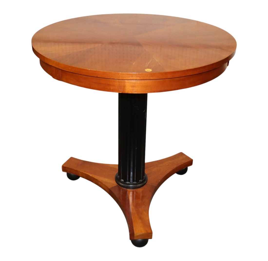 Ethan Allen Regency style 28 inch cherry pedestal table (1 of 5)