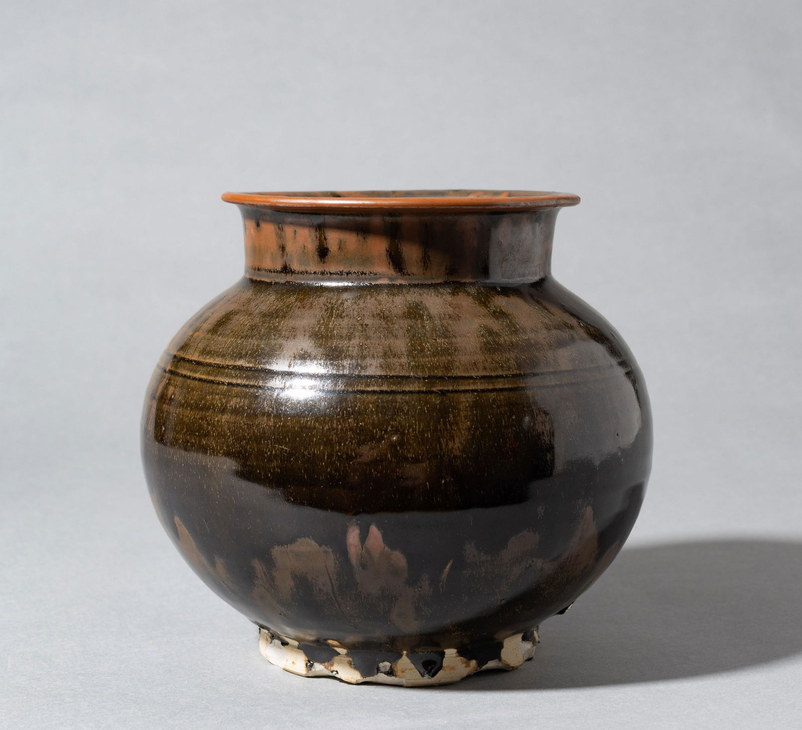 NORTHERN SONG DYNASTY, CHINESE BROWN GLAZED JAR (1 of 16)