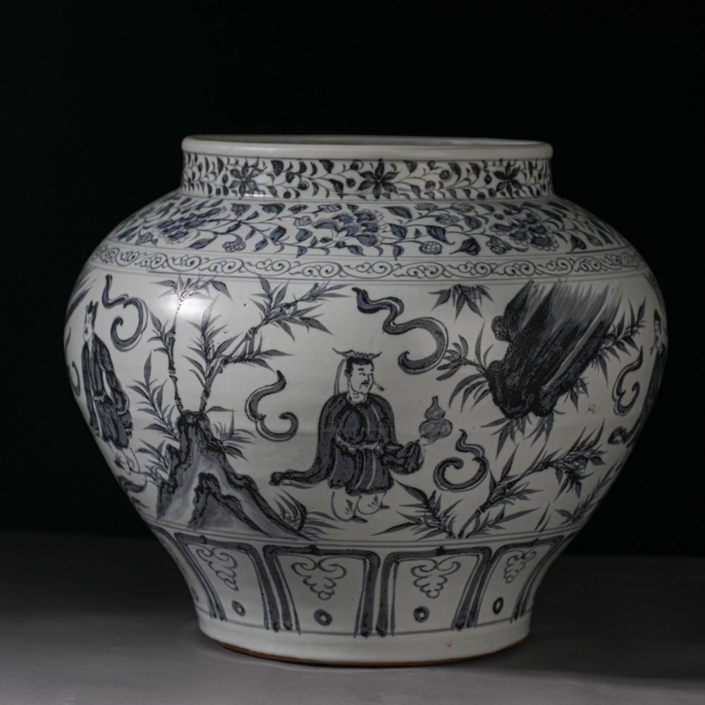 CHINESE BLUE AND WHITE POT, YUAN DYNASTY (1 of 10)