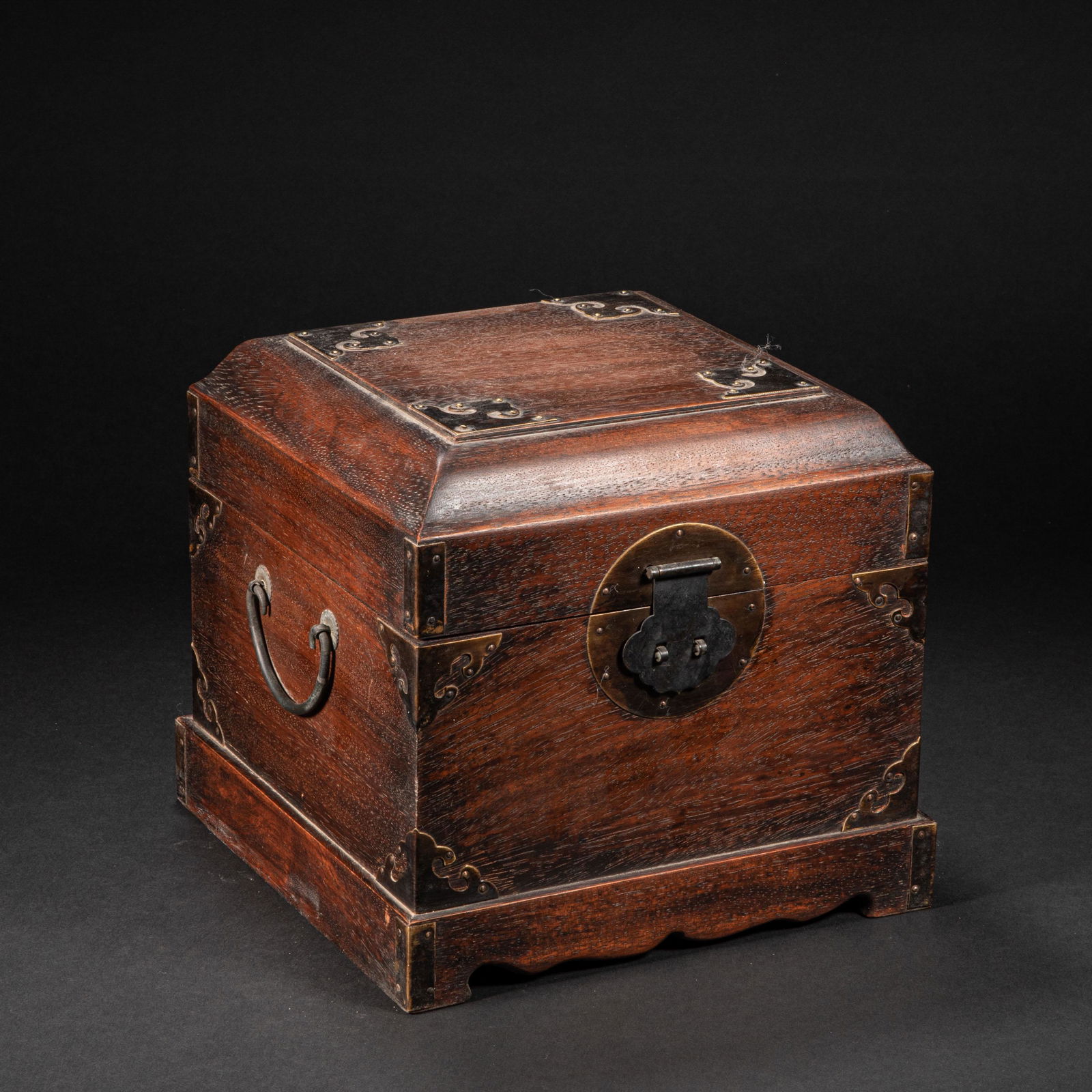 CHINESE YELLOW PEAR WOOD BOX, QING DYNASTY (1 of 6)