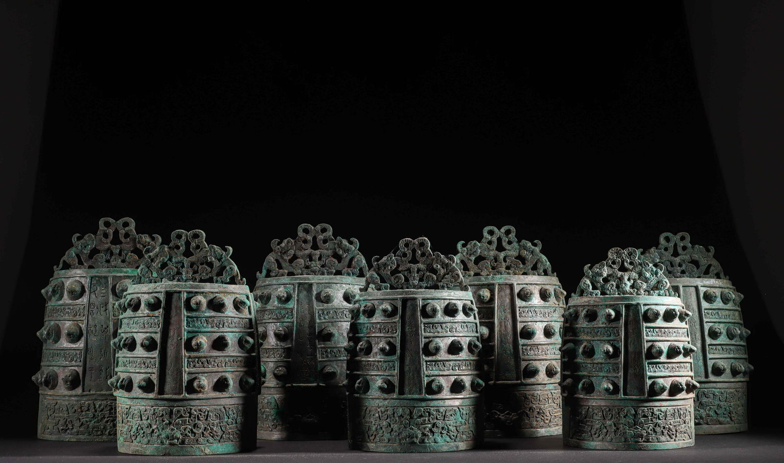 A SET OF CHINESE BRASS CHIME BELLS (1 of 13)