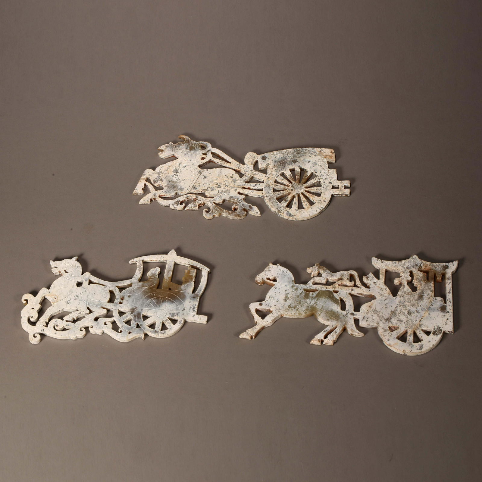 CHINESE HAN DYNASTY HETIAN JADE BI (1 of 12)