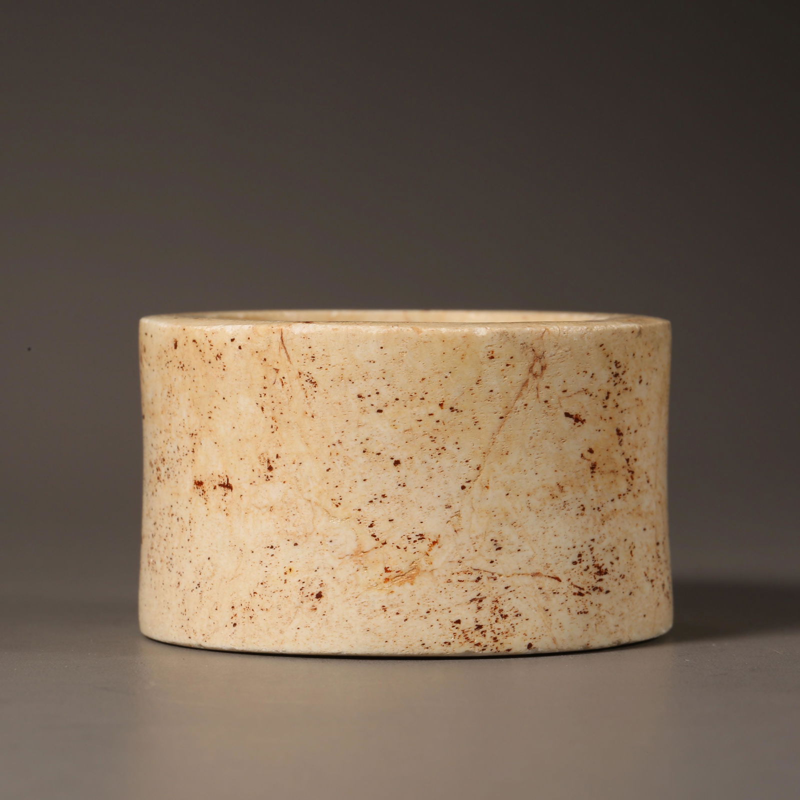 TANG DYNASTY HETIAN JADE CONG (1 of 8)