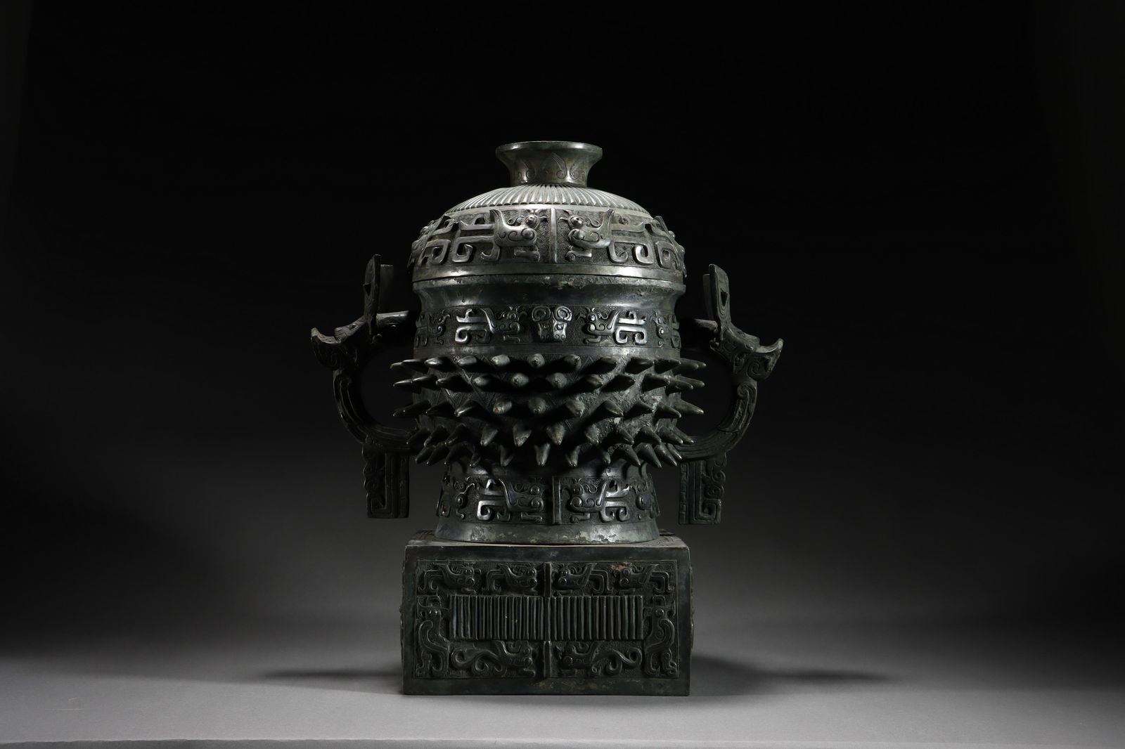 BRONZE BASIN, WARRING STATES PERIOD (1 of 12)
