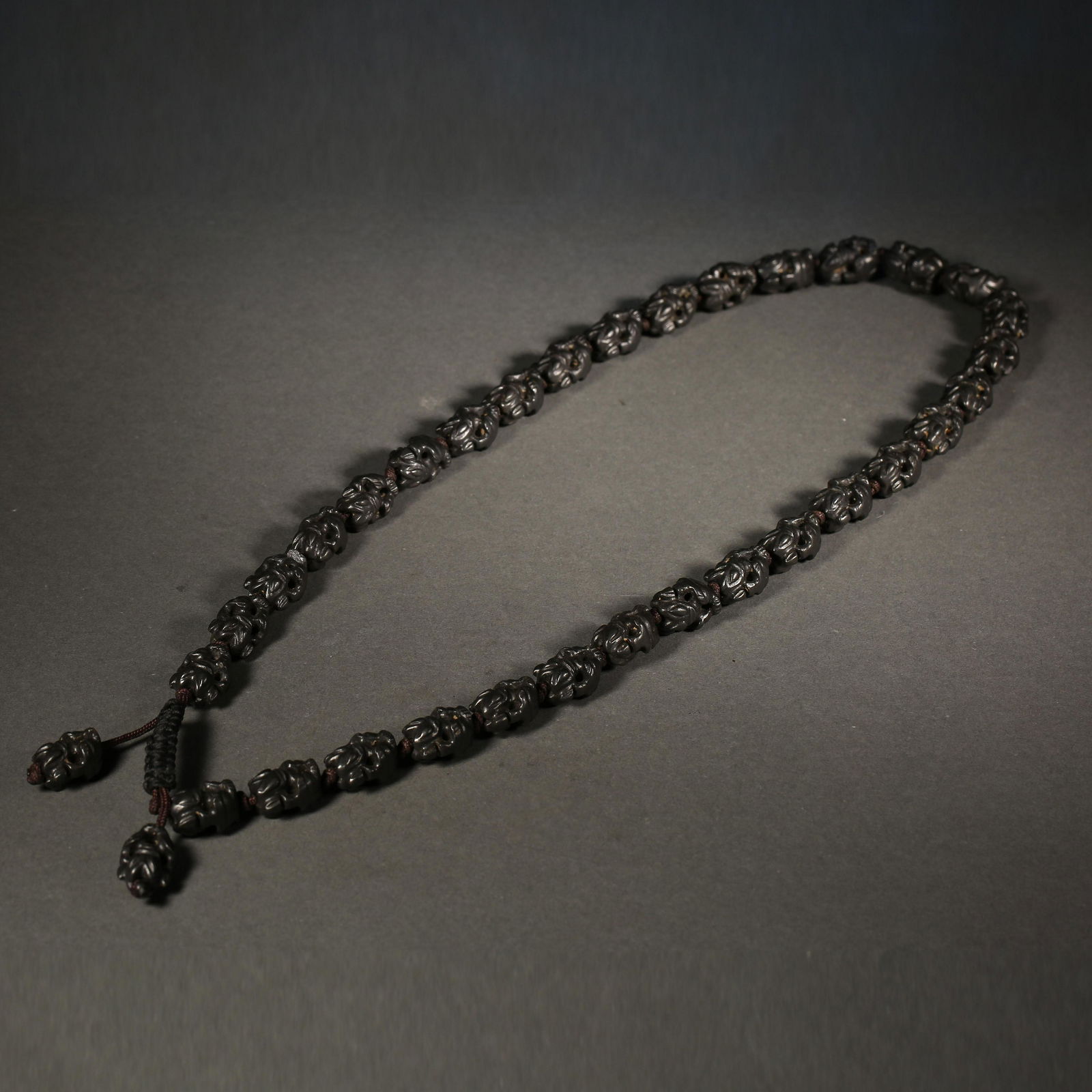 SUN GOD COLLAR, HONGSHAN CULTURE (1 of 9)