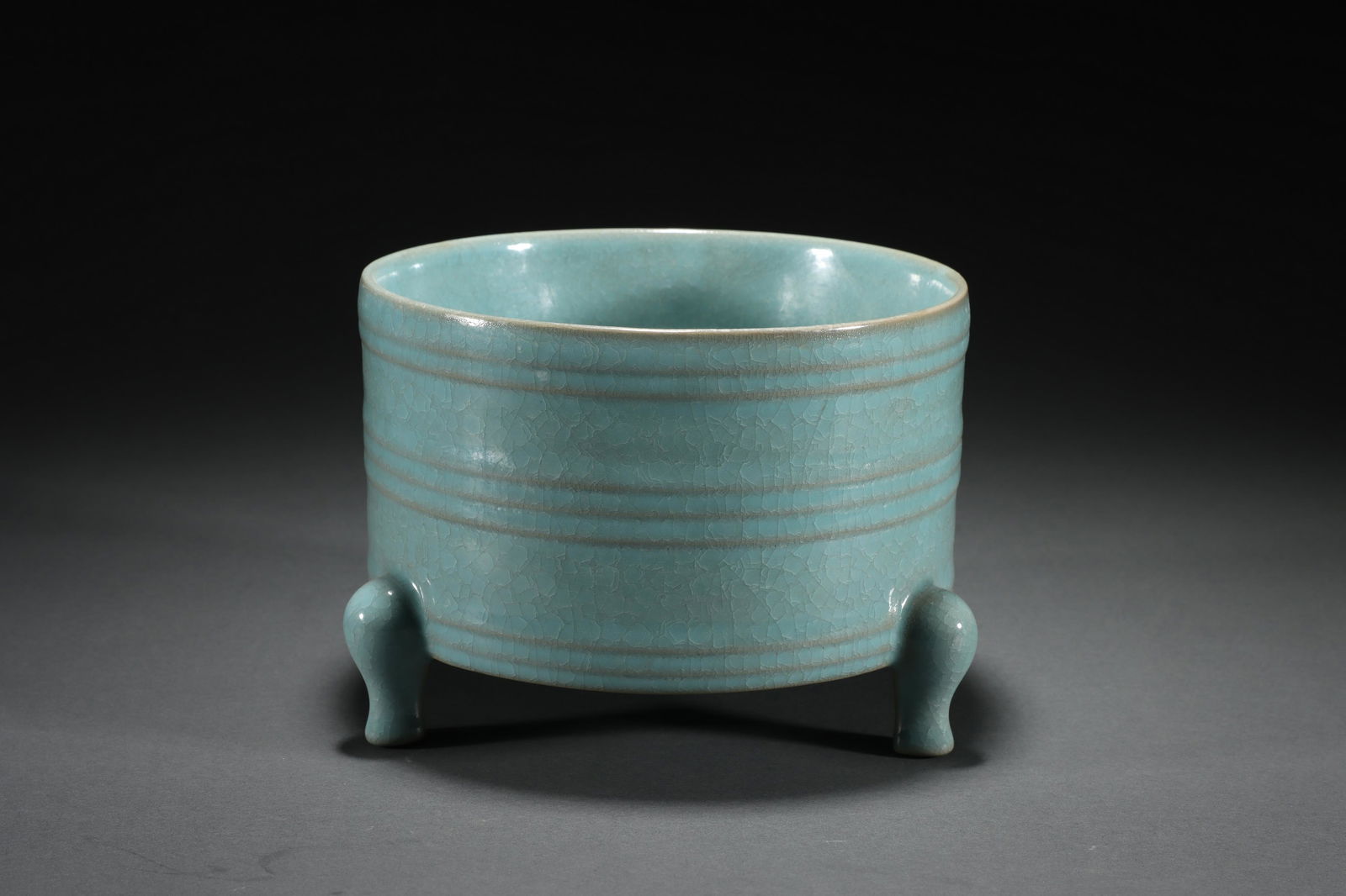 SONG DYNASTY RU WARE STRING ZUN (1 of 10)