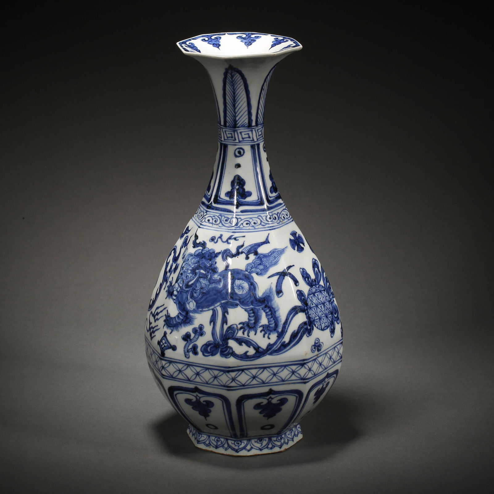 CHINESE YUAN DYNASTY BLUE AND WHITE ANIMAL PATTERN SPRING VASE (1 of 14)
