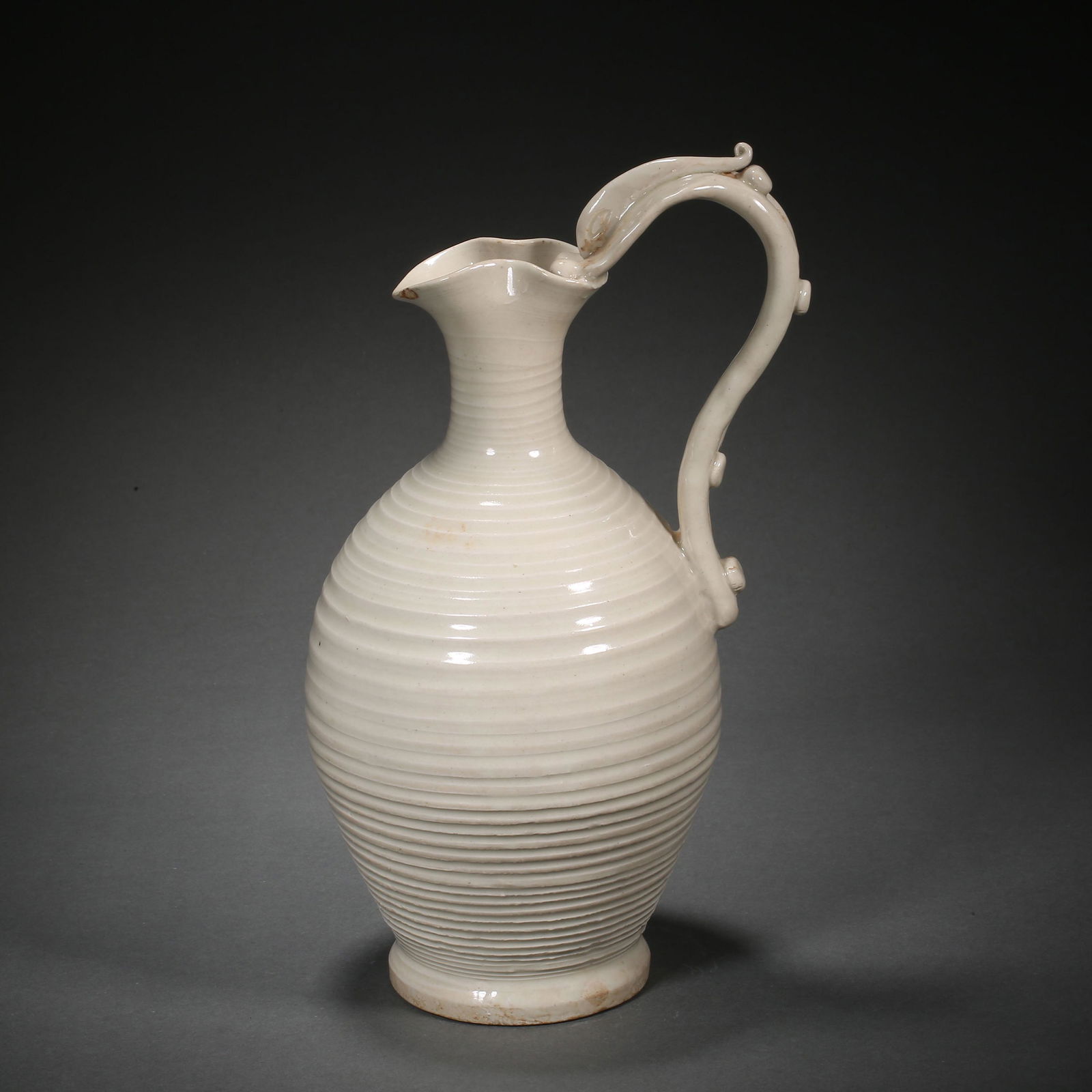 DING WARE EWER, SONG DYNASTY, CHINA (1 of 10)