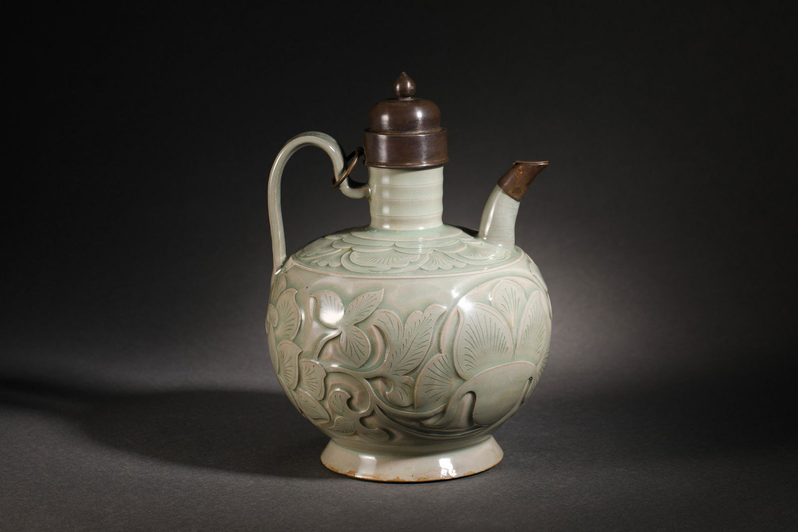 CELADON FLOWER EWER (1 of 10)