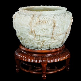 chinese Qing Dynasty Hetian white jade dragon pattern large jar