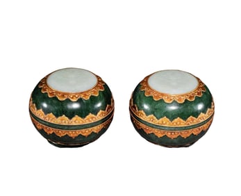 A pair, china Qing Dynasty Hetian jade inlaid Hetian white jade dragon pattern lidded boxes