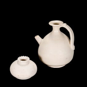 A group of white porcelain pitchers and water jars from Gongxian ware, Tang Dynasty, chinese