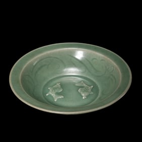 Chinese Southern Song Dynasty Longquan ware Green Glaze Double Fish Washbasin
