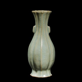 Chinese Southern Song Dynasty Longquan ware Green Glaze Flower Mouth Vase