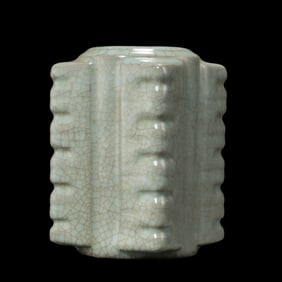 Chinese Song Dynasty Guan ware Cong Style Vase