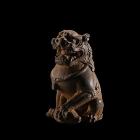 Chinese Tang Dynasty stone lion statue