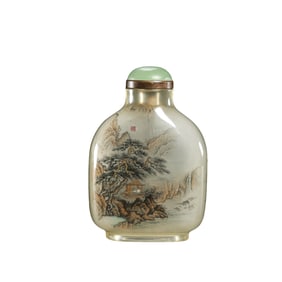 Chinese Qing Dynasty landscape pattern crystal snuff bottles