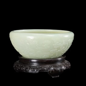 Chinese Qing Dynasty Hetian white jade carved washbasin