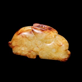 Chinese Han Dynasty white jade red jade lying rabbit