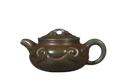 Chinese celebrity purple clay teapot - Gu Jingzhou (1915-1996)