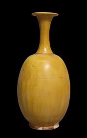 Yellow glazed long-necked vase from the Xing ware, Tang Dynasty, China