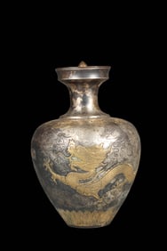 Silver gilt dragon-patterned lidded vase from Tang Dynasty, China