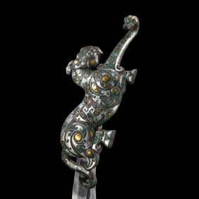 chinese Warring States period with gold and silver hooks
