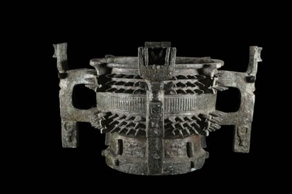 Bronze gui from Shang and Zhou dynasties of China