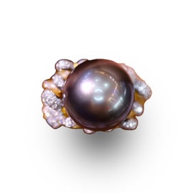 18K gold diamond set with black pearl ring