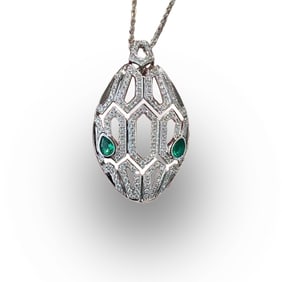 Diamond necklace