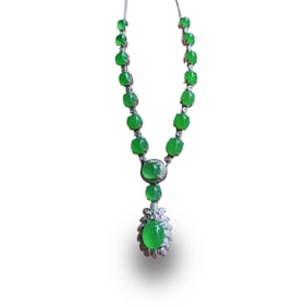 18K emerald necklace in gold