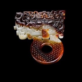 CHINESE HAN DYNASTY WHITE JADE RED QIN JADE SHOP HEAD