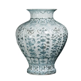 CHINESE YUAN DYNASTY GLAZED RED POMEGRANATE VASE
