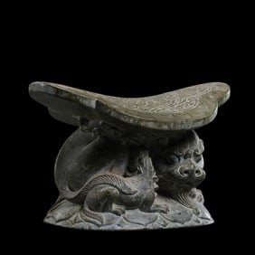 CHINESE TANG DYNASTY BLUE STONE LION SHAPED PILLOW