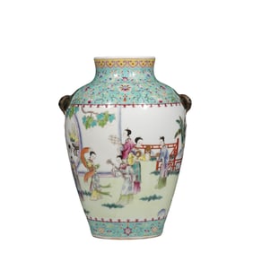 CHINESE QING DYNASTY JIAQING PERIOD PASTEL CHARACTER STORY PATTERN DOUBLE SERIES BOTTLE