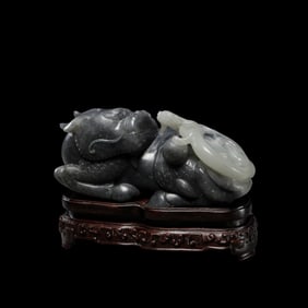 HETIAN JADE LYING BEAST, QING DYNASTY, CHINA