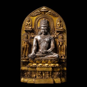 GILT BRONZE BUDDHA SITTING STATUE IN QIANLONG PERIOD OF QING DYNASTY, CHINA