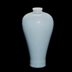 CELADON PLUM VASE OF SONG DYNASTY, CHINA