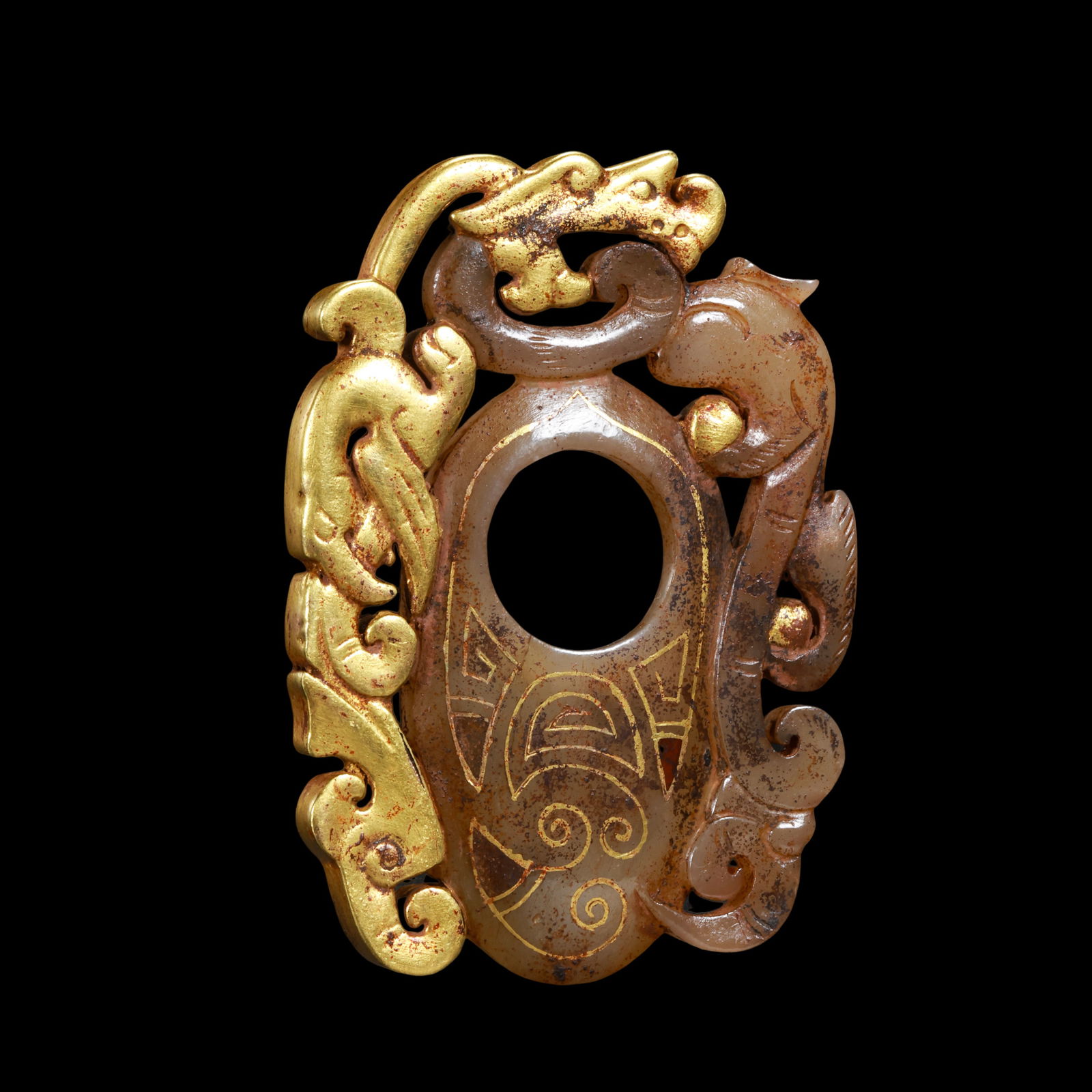 Chinese Han Dynasty Inlaid Gold and Chicken Heart Pendant (1 of 7)