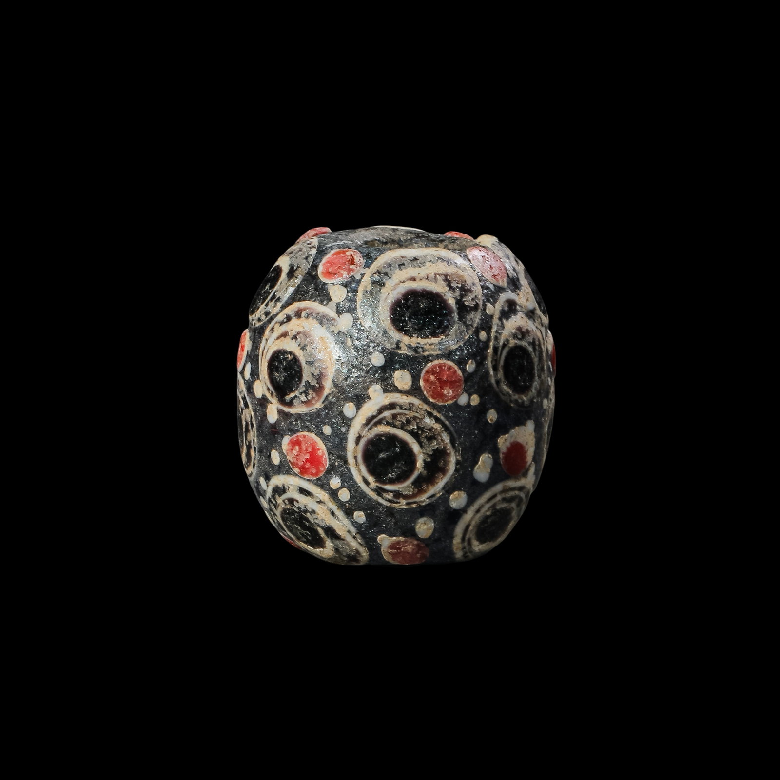 Dragonfly eye glass beads of Han Dynasty China: H. 2.9 cm. W. 2.9 cm. Weight 34 gram.