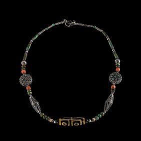 Chinese Tang Dynasty Tibetan Silver Inlaid Pure Dzi Bead Necklace
