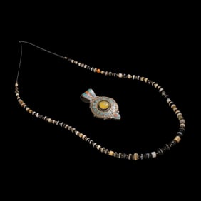 A set of Achaemenid period dzi bead necklaces