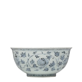 Chinese Yuan Dynasty Blue and White Bowl with Entwined Floral Pattern