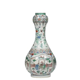 Chinese Long-necked Doucai vase with figures and stories, Ming Dynasty, Longqing period