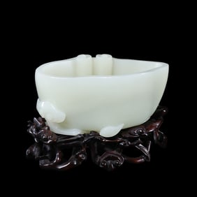 Chinese Qing Dynasty Hetian Jade Washbasin